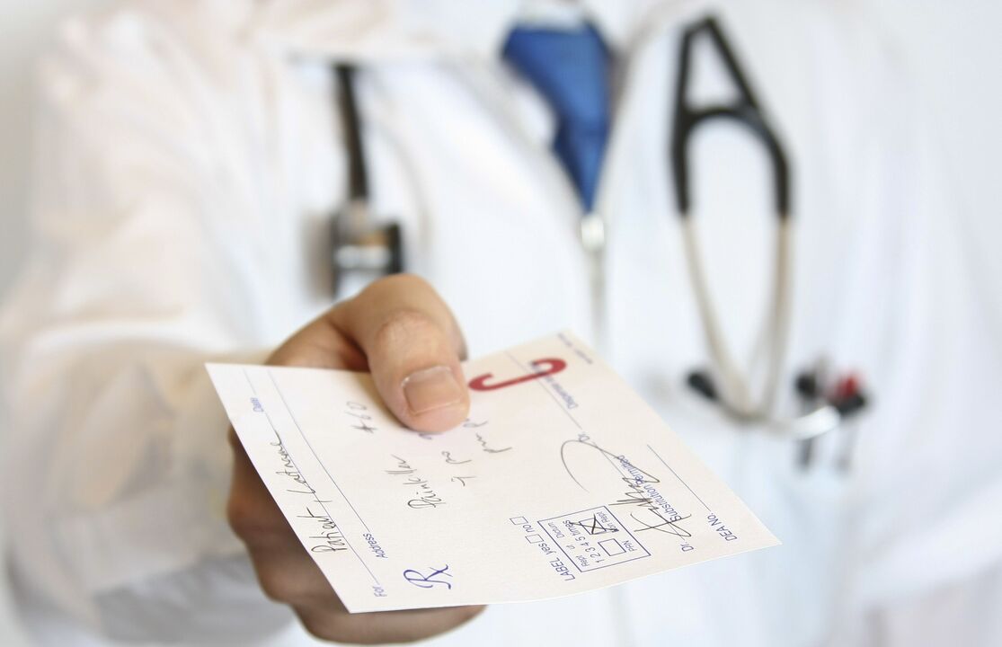 Dokter masihan resép pikeun pengobatan masalah potency sanggeus 50