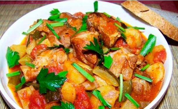 Daging nganggo sayuran